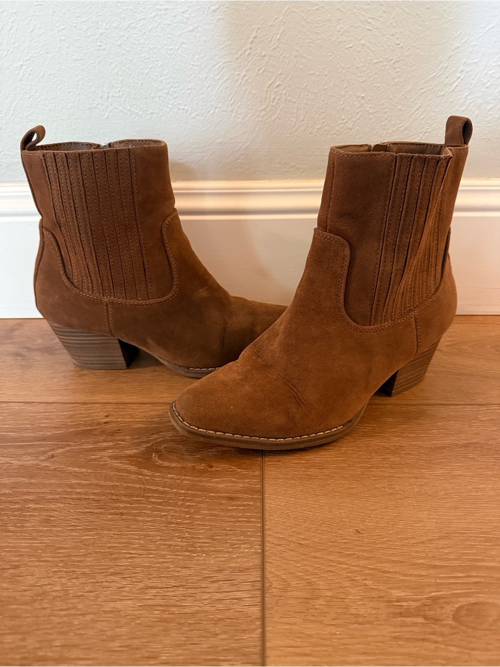 Women’s Suede Ankle Boots